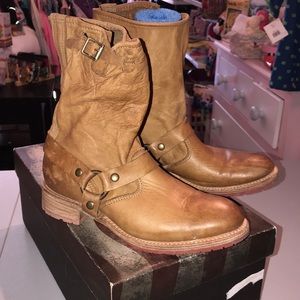 Vintage USA 7 Juliet harness boots cowboy